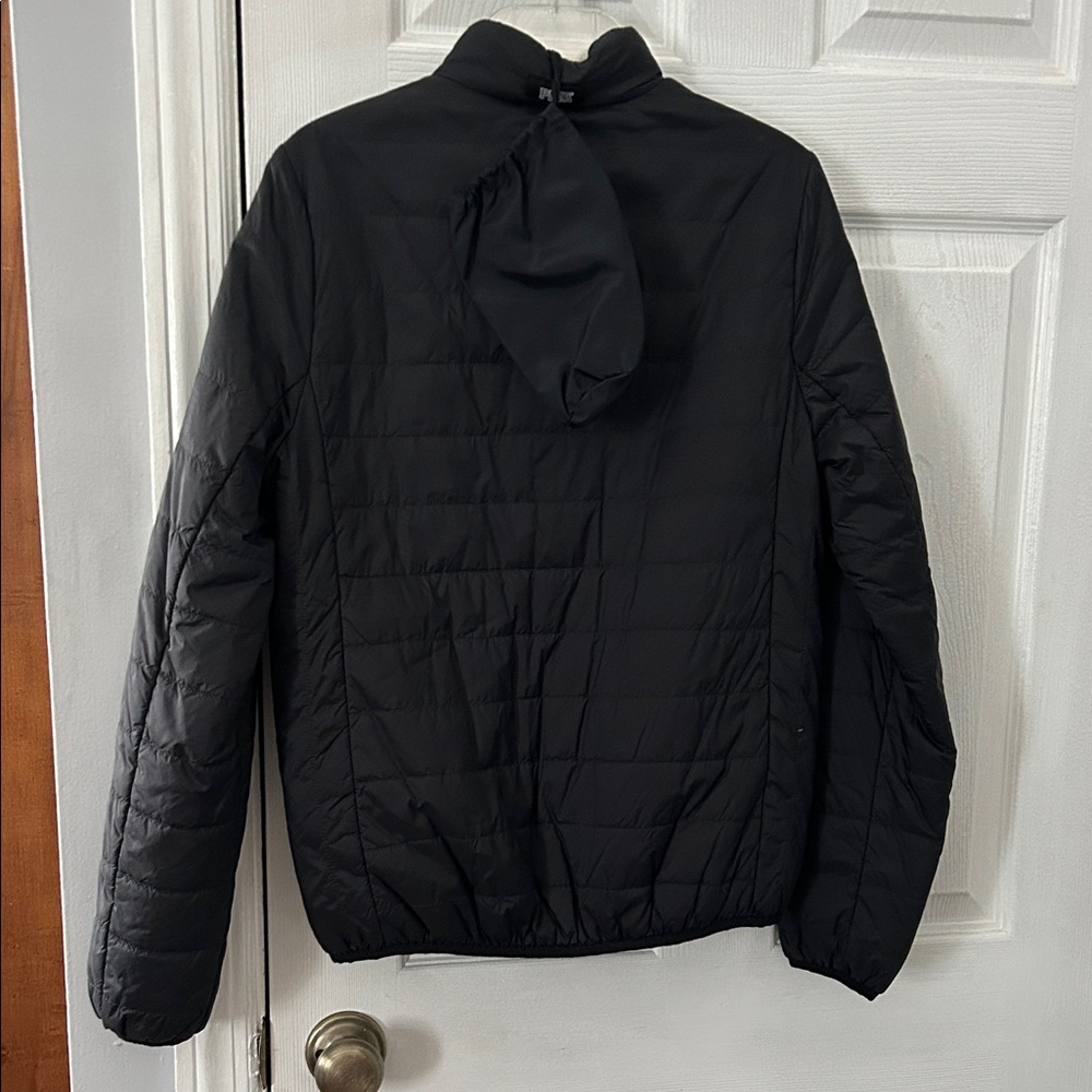 VS PINK size S Black Thin Quilted Jacket packable - Picture 3 of 3